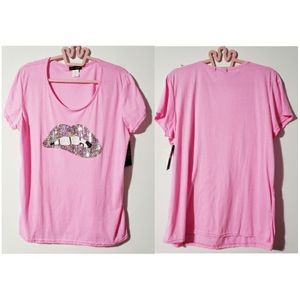 NWT Make it $Rain$ Pink Graphic Tee with sequin Lips Size 3X